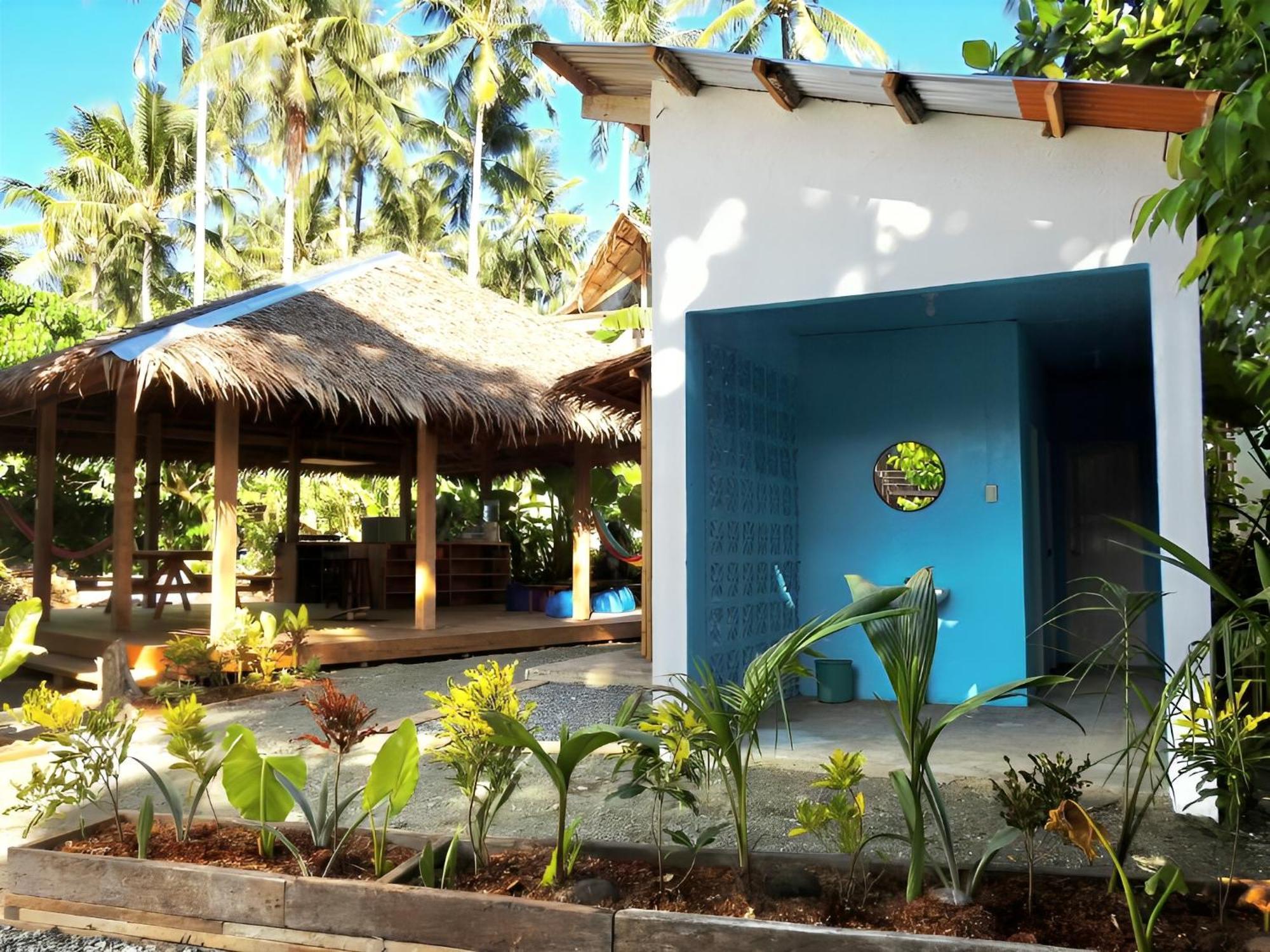 Three Little Birds Surf Hostel General Luna (Surigao del Norte) Exterior foto